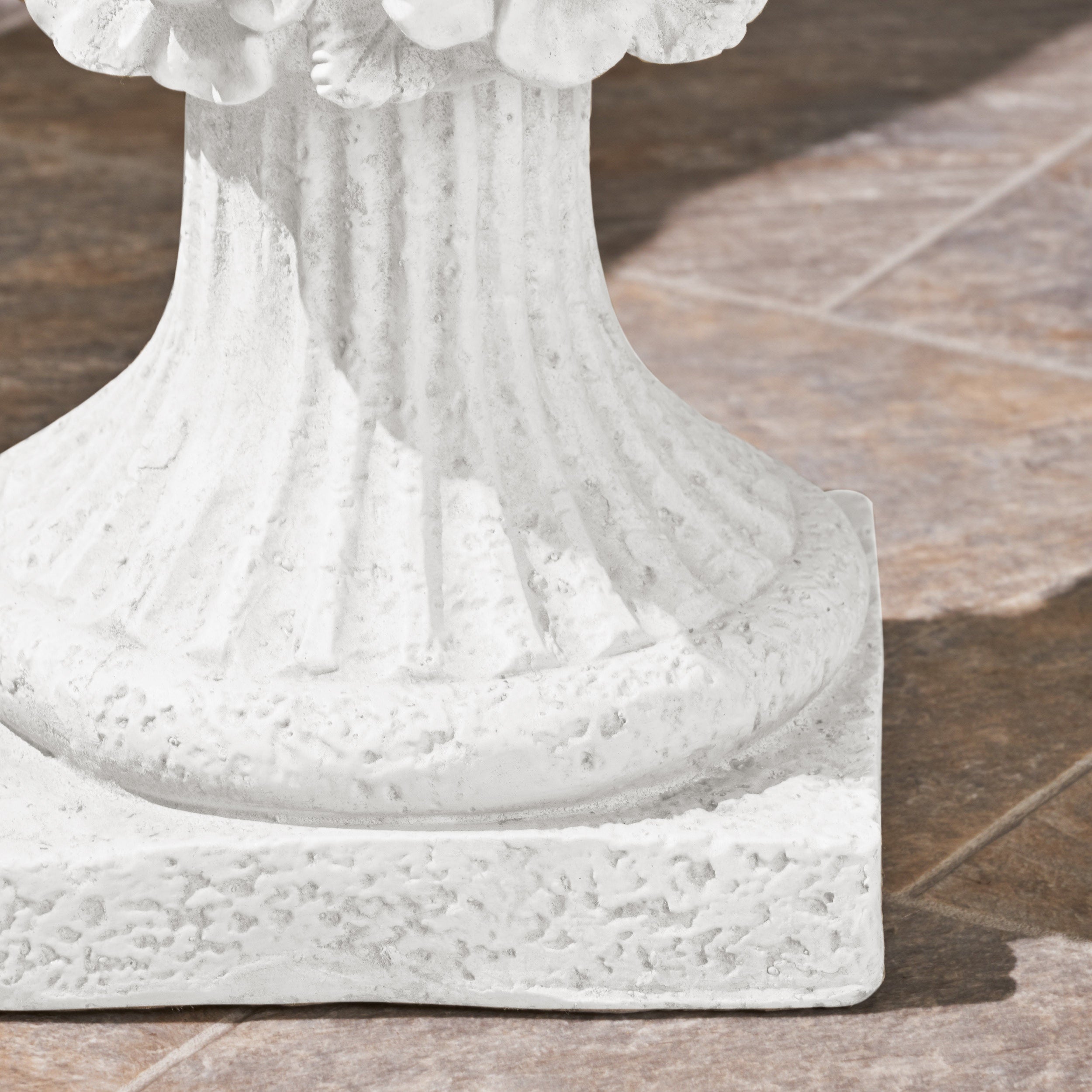 MGO Garden Urn Planter