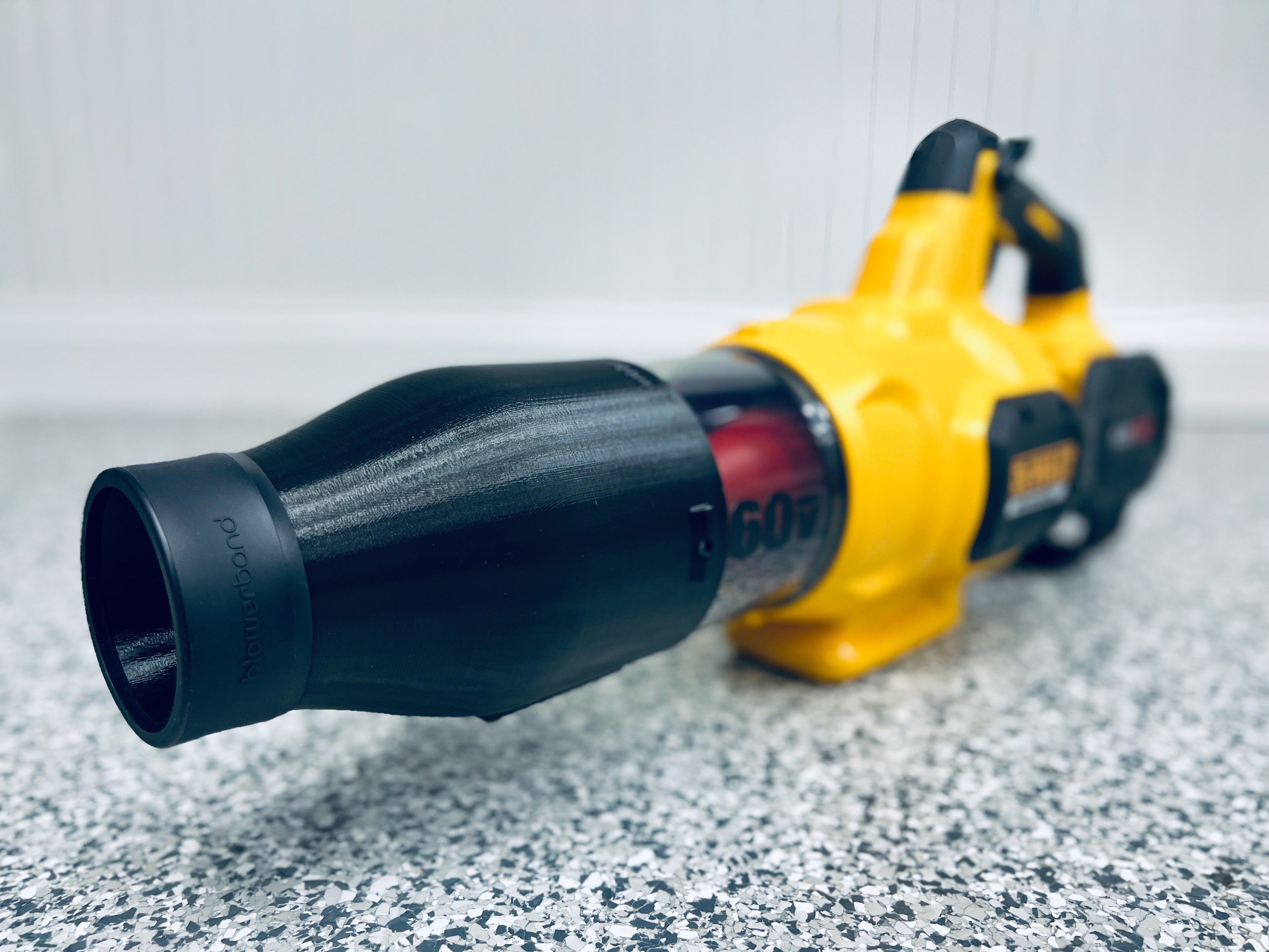 STUBBY® Car Drying Nozzle for DEWALT 60V MAX Leaf Blowers (DCBL772B & DCBL777B)