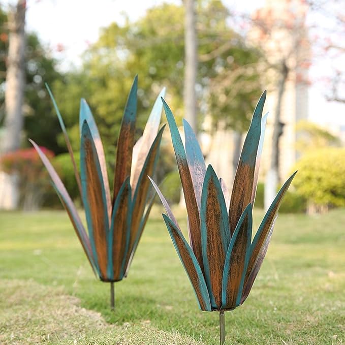 Jesokiibo 2pcs Tequila Rustic Sculpture DIY Metal Agave Plant Home Decor Rustic Hand Painted Metal Agave Garden Ornaments Outdoor Decor Figurines Home Yard Decorations Stakes Lawn Ornaments…