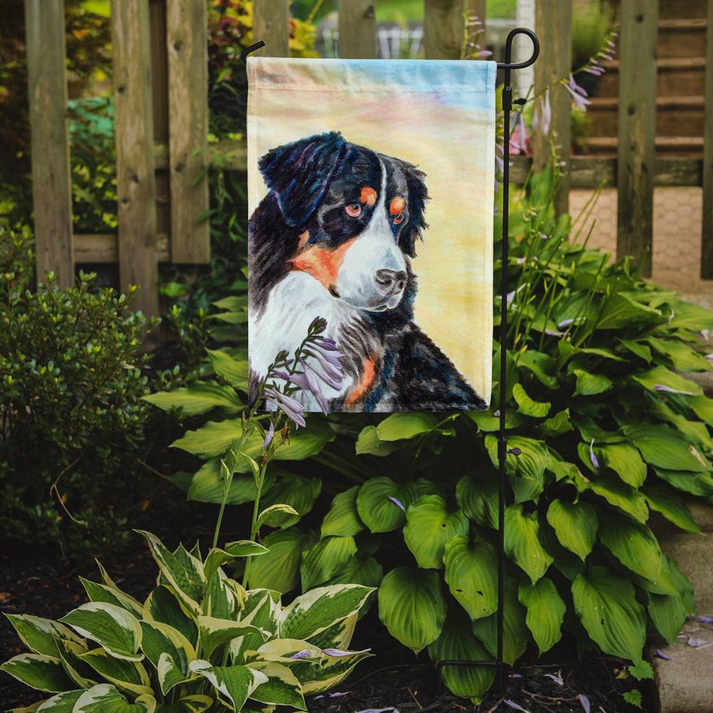 Bernese Mountain Dog Garden Flag – Decorative Outdoor Yard Flag 7131GF