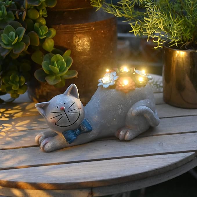 Cat Garden Figurines Outdoor Decor Solar Statue with LED Lights for Patio Lawn Yard Art Decoration Housewarming Garden Gift