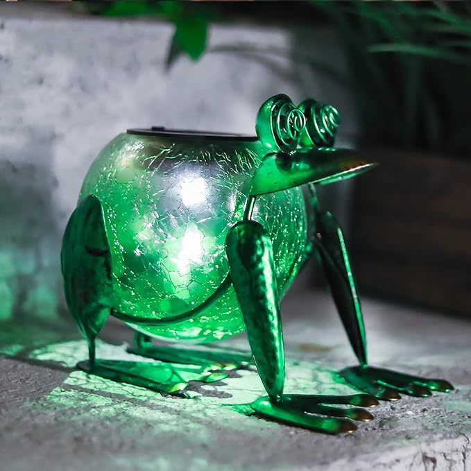 Solar Garden Lantern Waterproof LED Frog Solar Lights Outdoor Decorative Tabletop Lanterns Lamp for Yard Patio Table Decoration