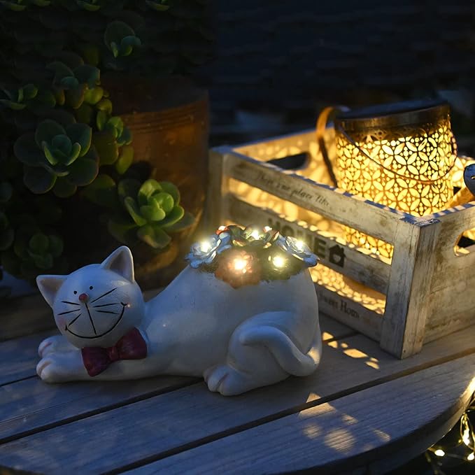 Cat Garden Figurines Outdoor Decor Solar Statue with LED Lights for Patio Lawn Yard Art Decoration Housewarming Garden Gift
