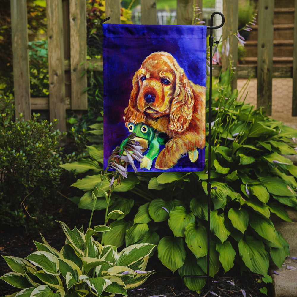 Cocker Spaniel with Frog Garden Flag – Decorative Outdoor Yard Flag 7342GF