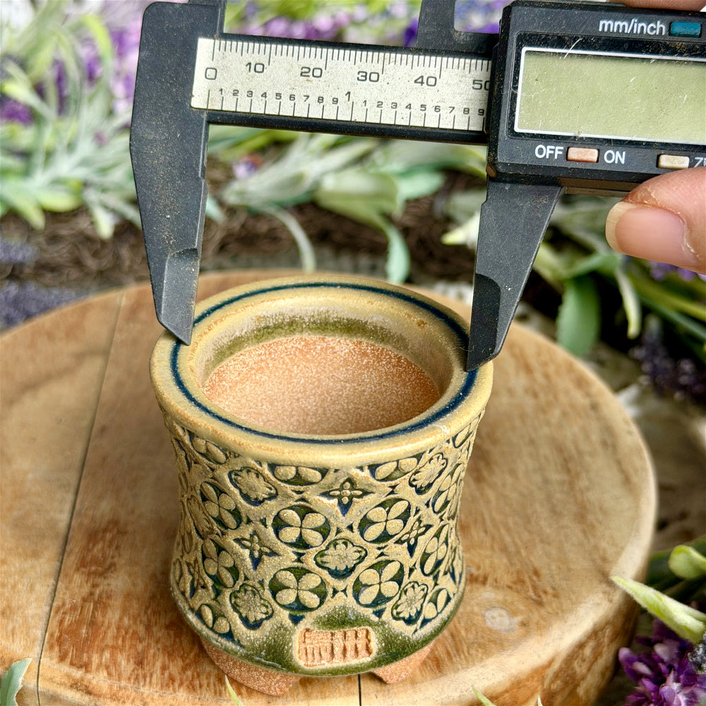 WS-0043 Rustic Handmade Clay Planter Pot - Pot rim diameter: 1.8"