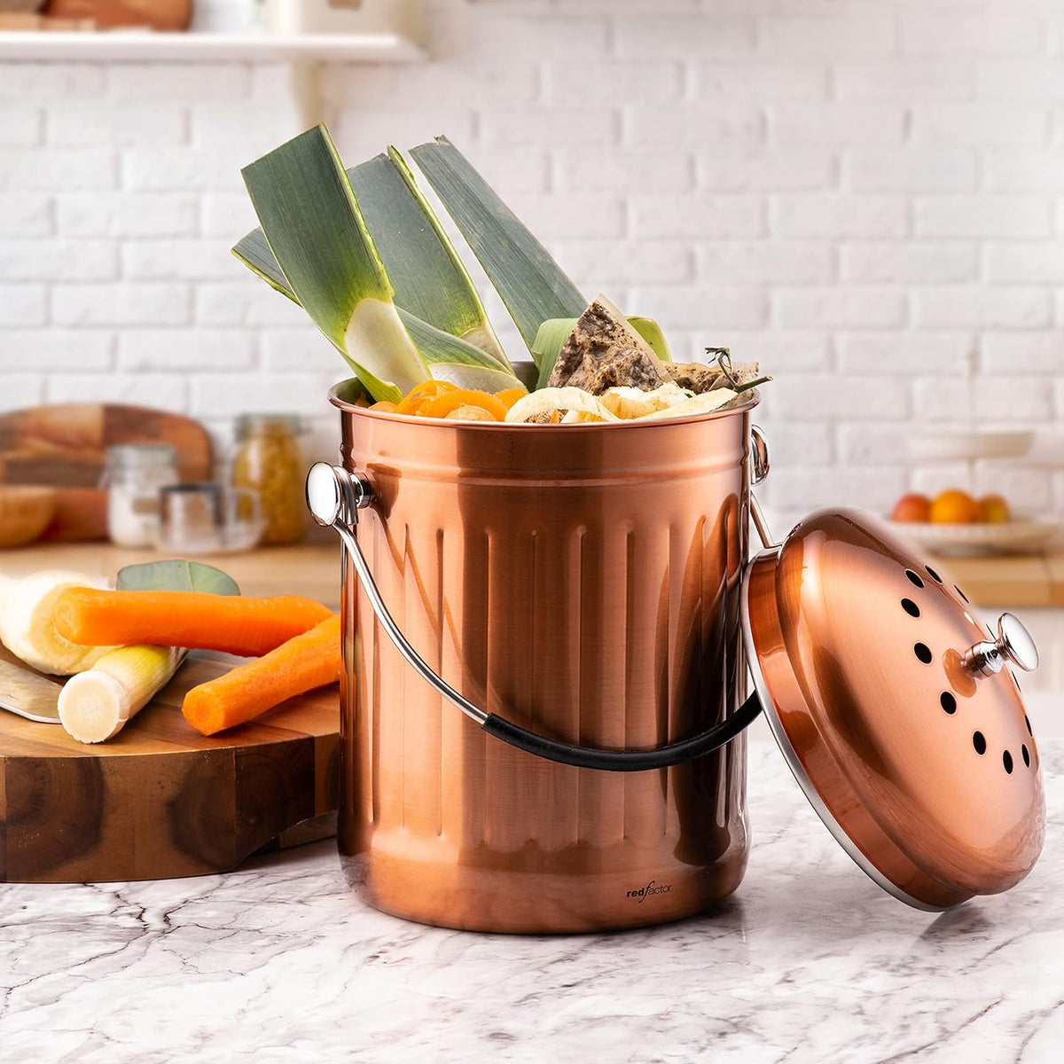 RED FACTOR Premium Compost Bin for Kitchen Countertop - Stainless Steel Food Waste Bucket with Innovative Dual Filter Technology - Includes Spare Filters (Matt Copper, 1.3 Gallon)