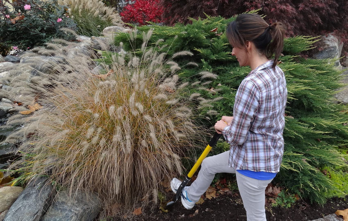 Spear Head Spade 40" with D-grip Model SHFD3
