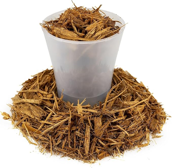 Yellow Mulch - Retain Moisture and Suppress Weeds for a Thriving Landscape - 10 QUARTS