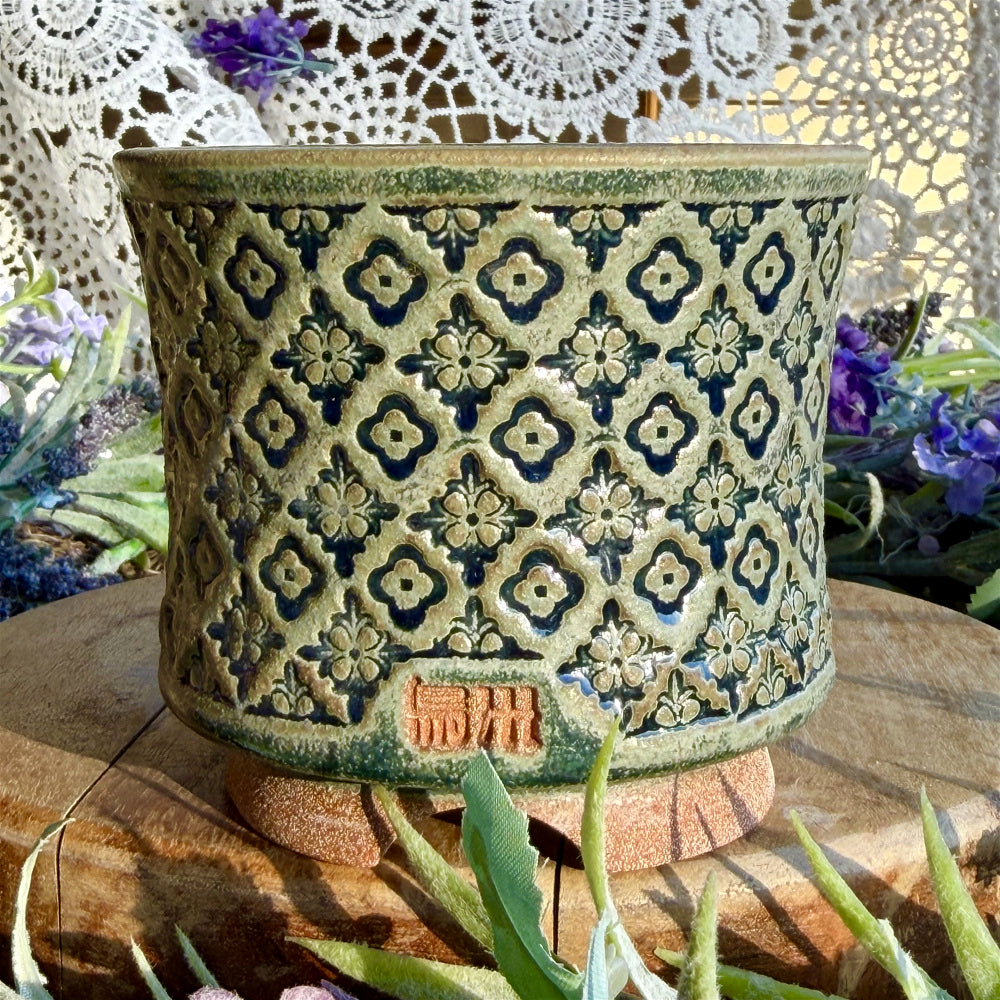 WS-0055 Handmade Artisan Pottery Planter Pot - Pot rim diameter: 3"