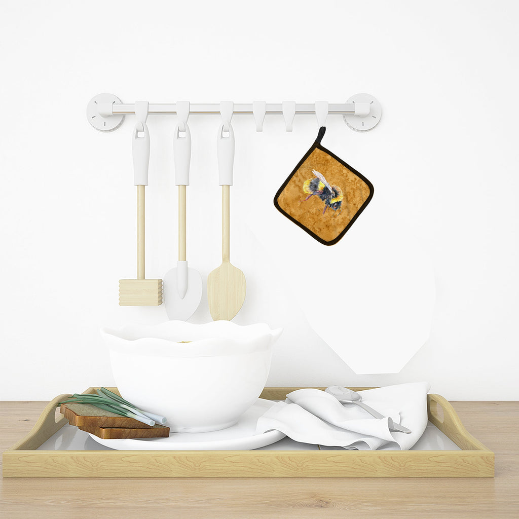 Bee on Gold Pot Holders - Set of 2 Decorative Kitchen Helpers | Made in the USA 8850PTHD