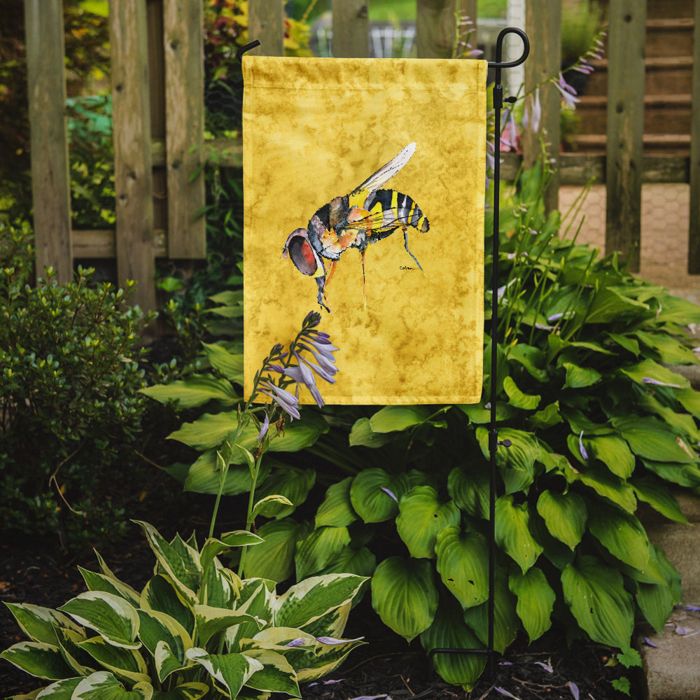 Bee on Yellow Garden Flag – Decorative Outdoor Yard Flag 8851GF