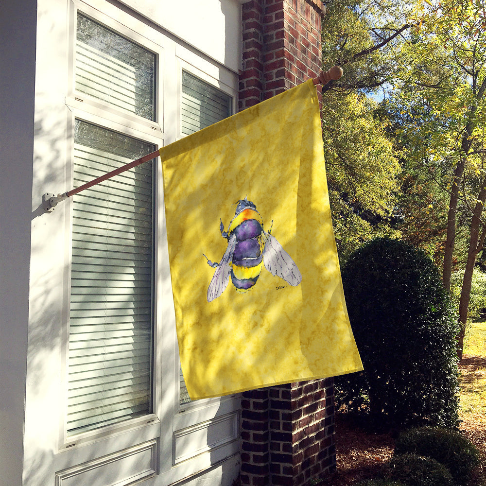Bee on Yellow Flag Canvas House Size 8852CHF