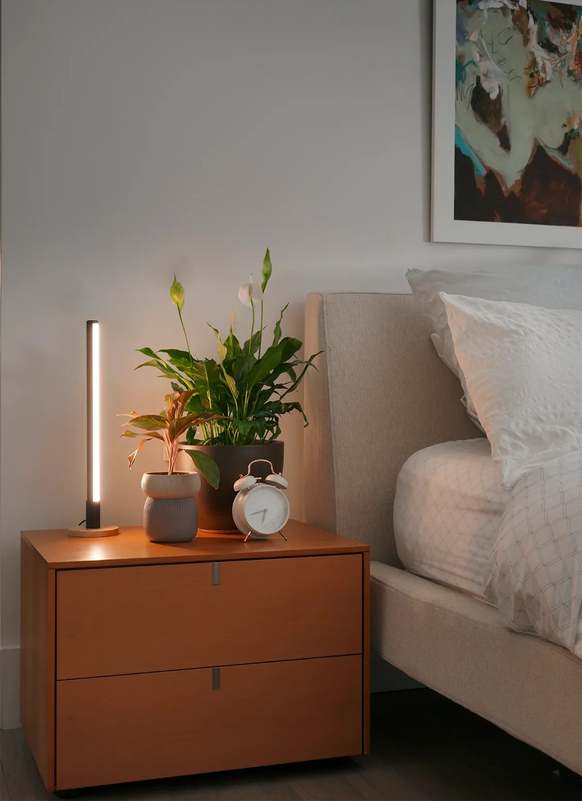 Grove™ Grow Light with Alta™ Vertical Stand Set