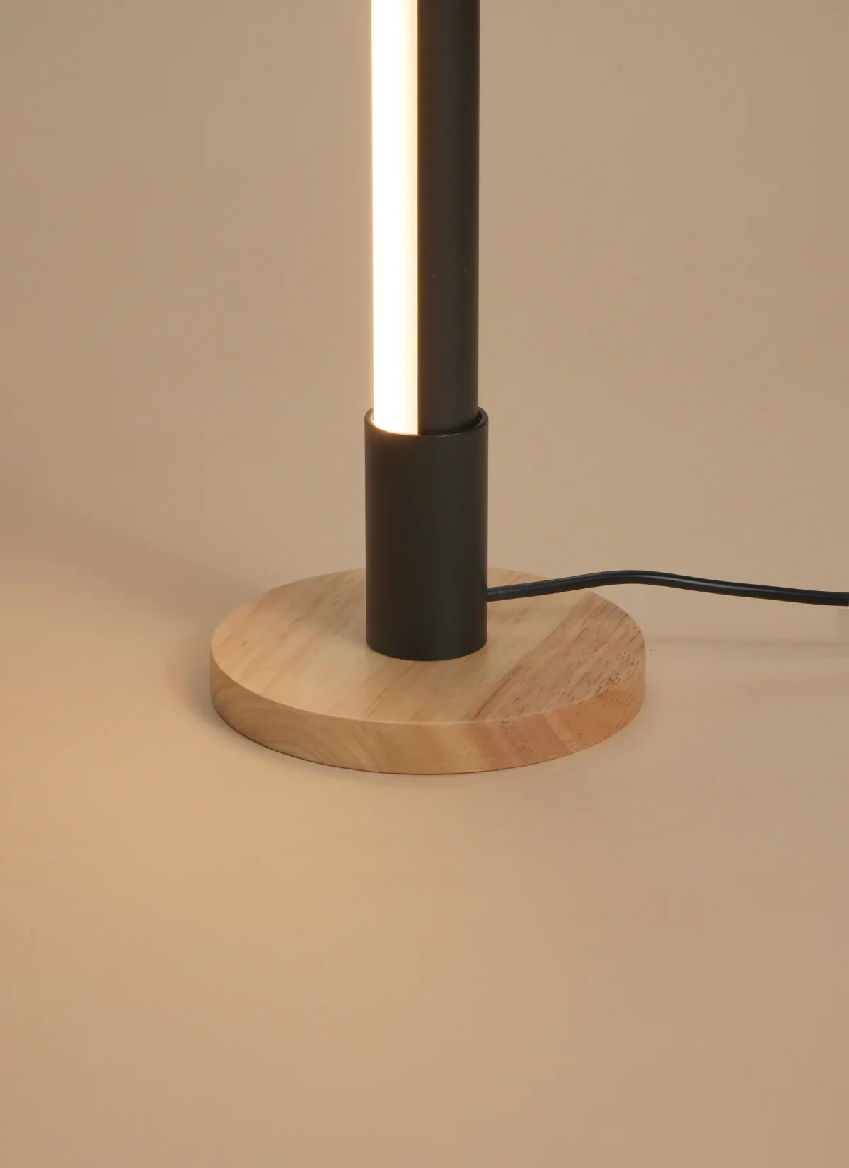 Alta™ - Vertical Stand for Grove
