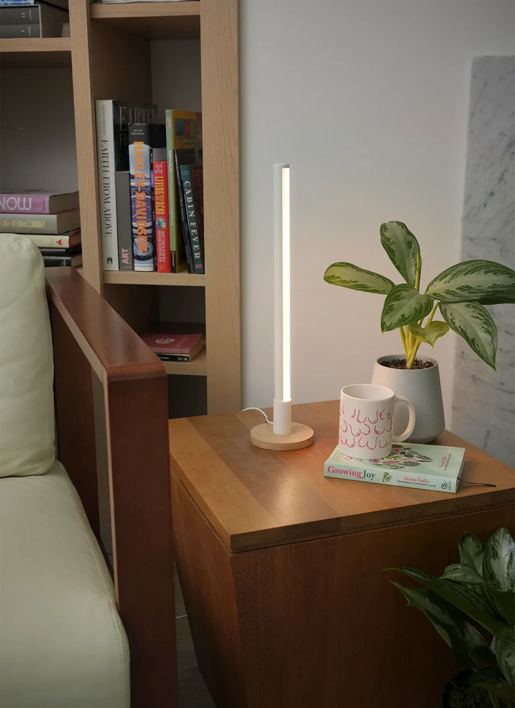 Grove™ Grow Light with Alta™ Vertical Stand Set