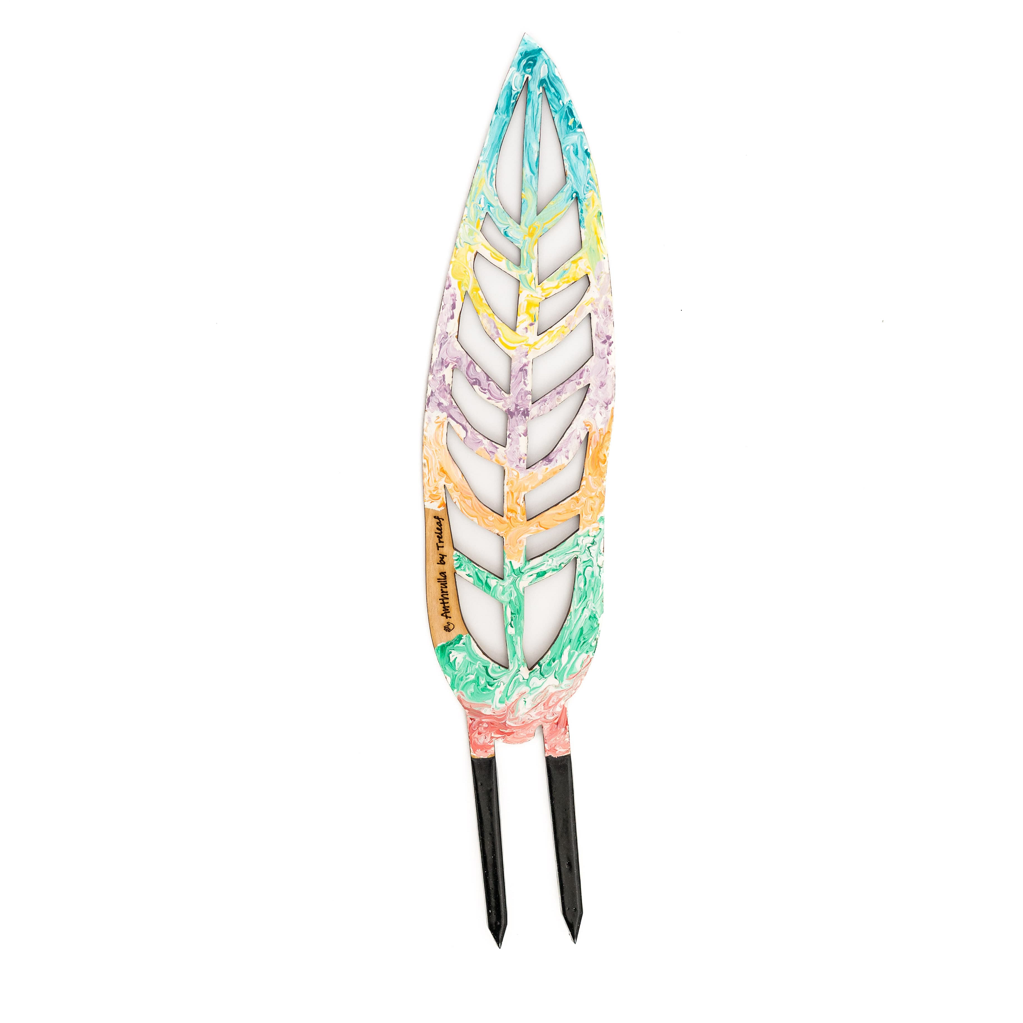 BARE™ Anthrulla™ - Customizable wooden plant support - Inspired by the Queen Anthurium leaf