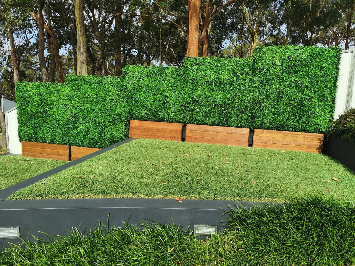 Sample Panel – Bright Boxwood Green Wall (Small Sample)