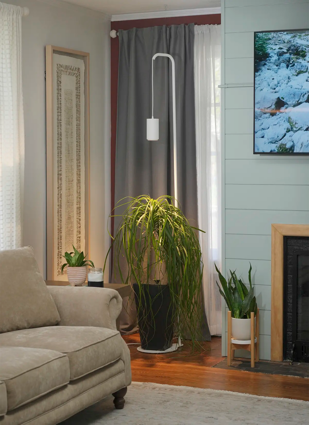 Aspect™ Grow Light with Stello™ Pendant Stand Set