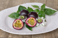 Dwarf Passionfruit Seeds, Tropical Fruit Vine, Edible Passionflower, Passiflora edulis, 20 Seeds for Indoor & Outdoor Gardening