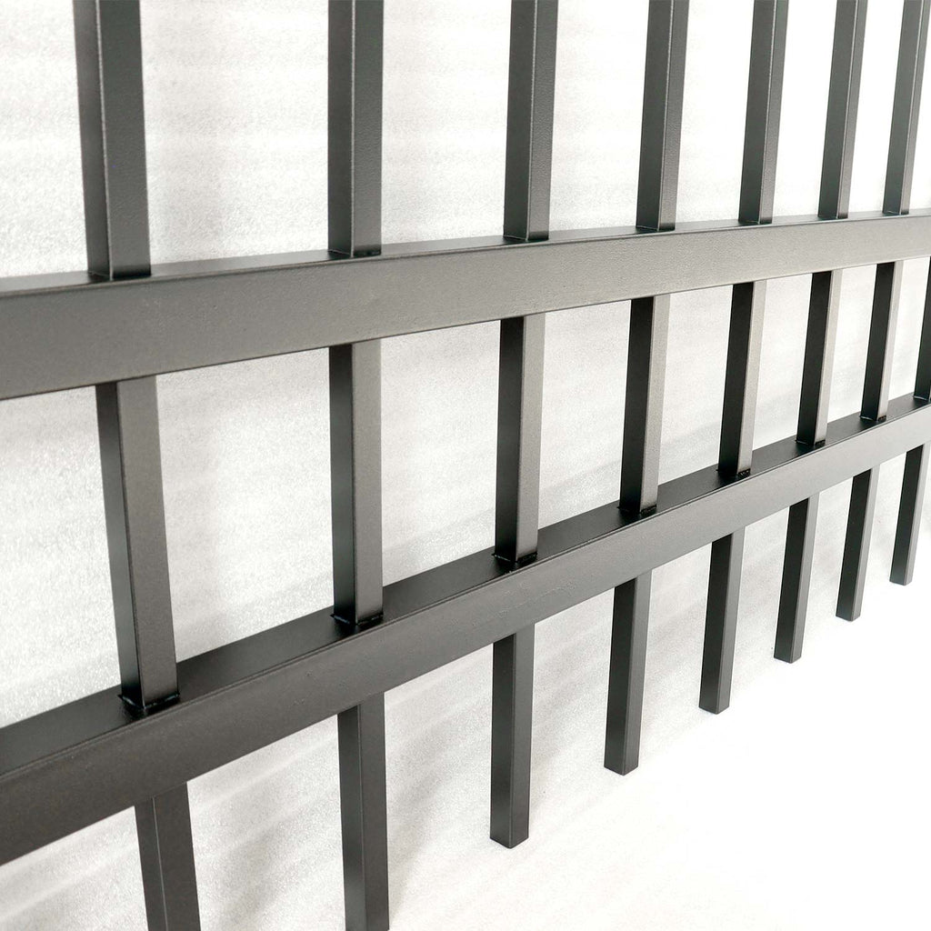 10x7 ft Steel Fence with 3 Rails, 30 Panels