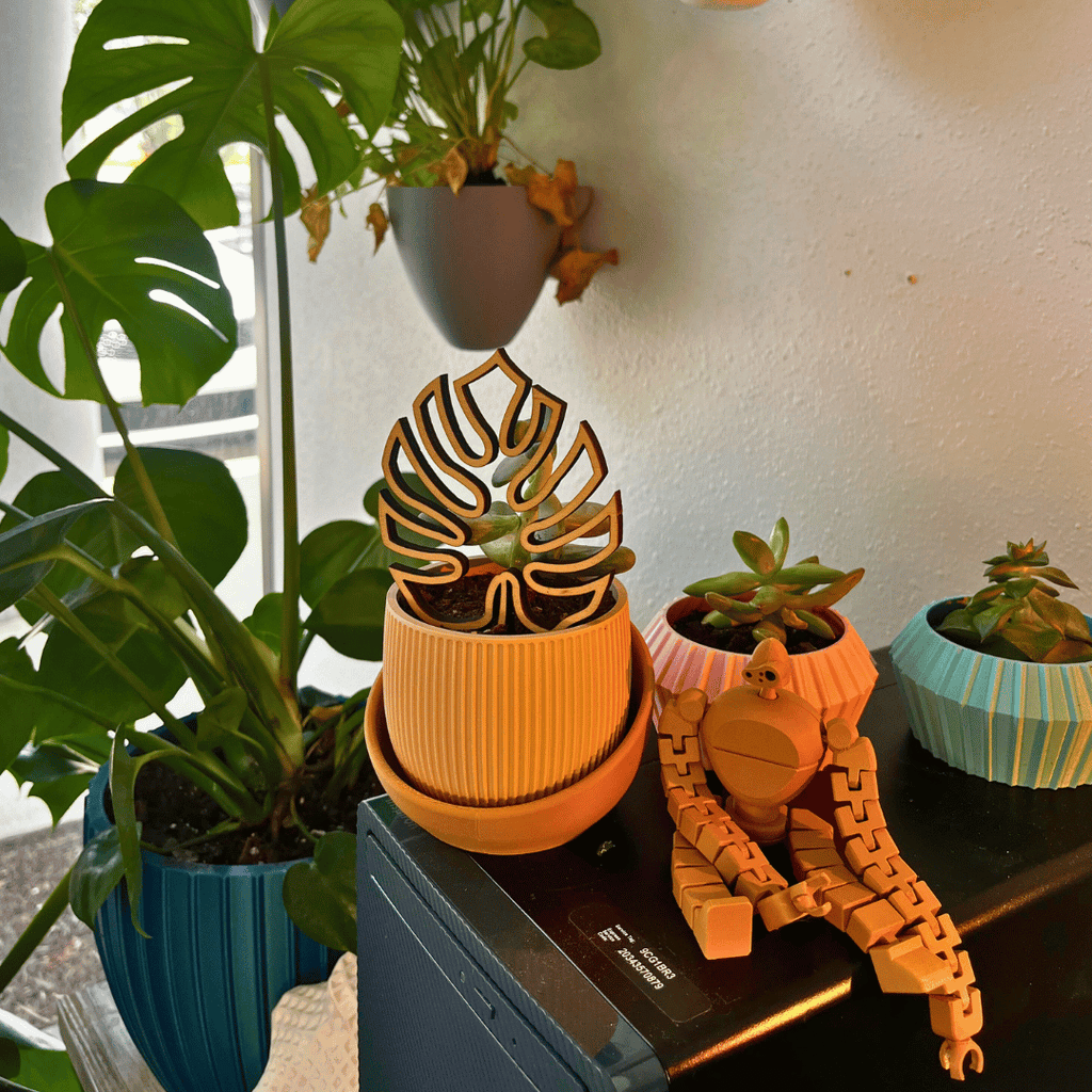 The Eero Planter | Stylish 2-Piece Drip Tray Planter Design for Indoor Potting | 3 Sizes Available | Made in USA