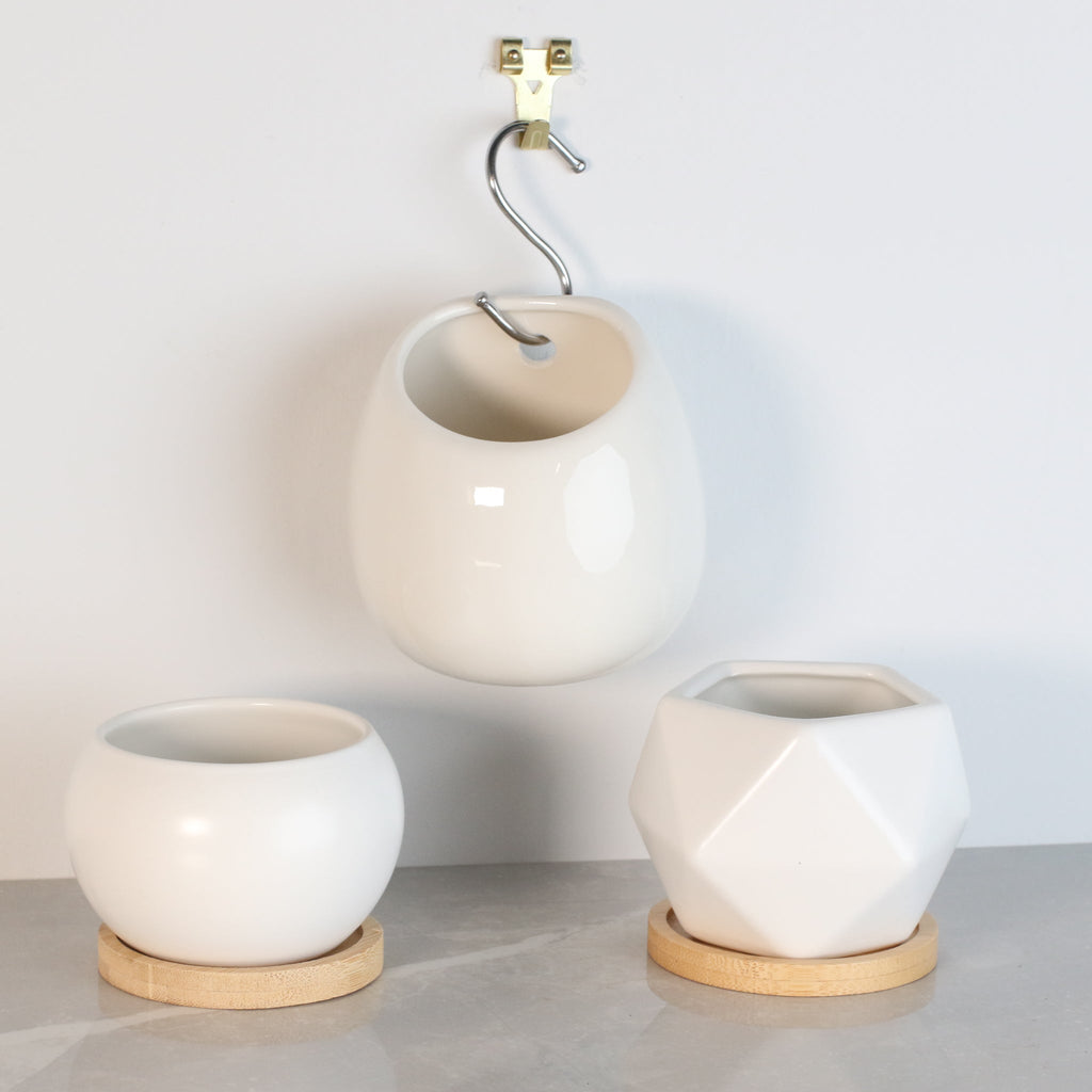 Minimalistic Ceramic White Signature Planter Bundle