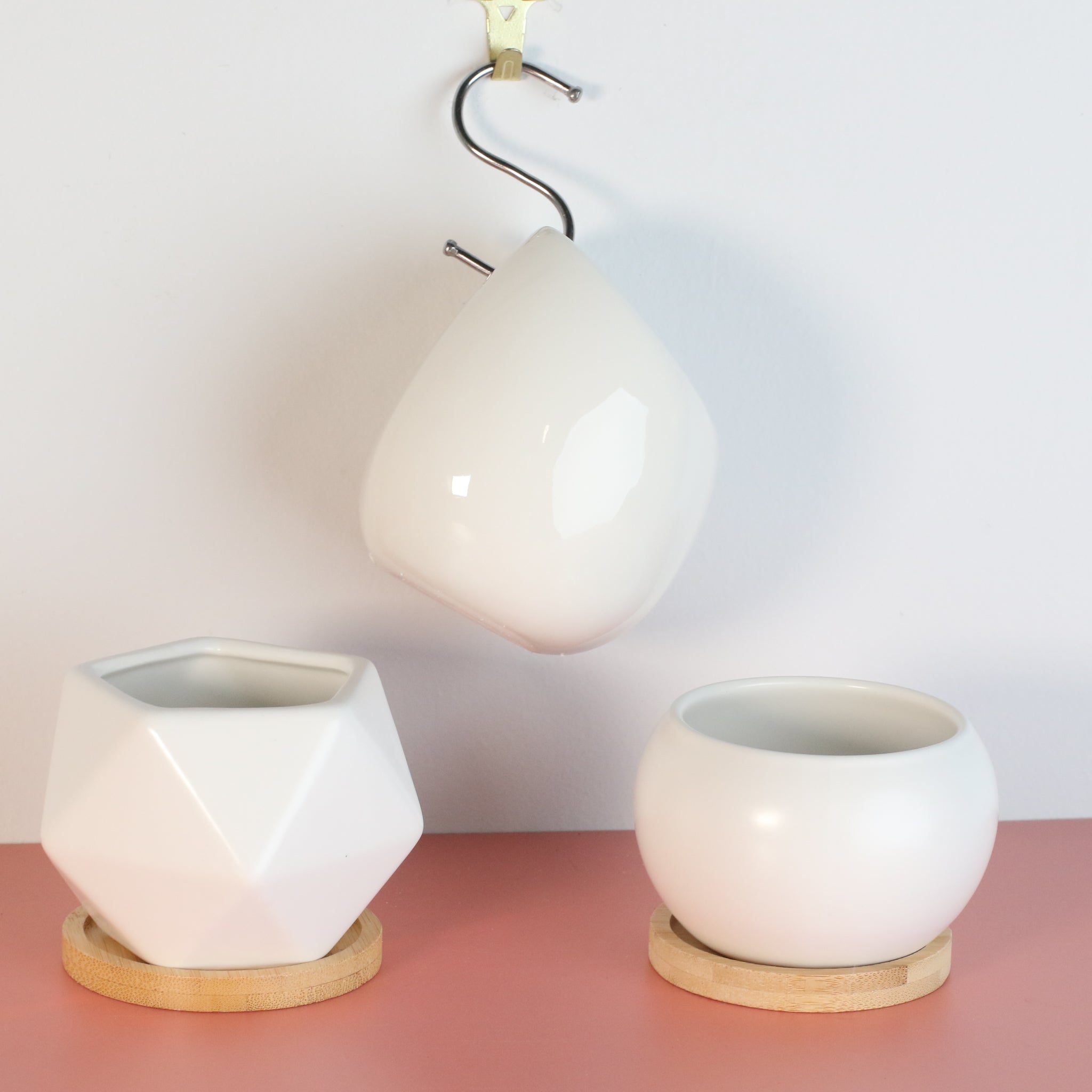 Minimalistic Ceramic White Signature Planter Bundle