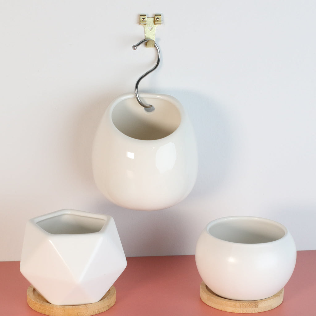 Minimalistic Ceramic White Signature Planter Bundle