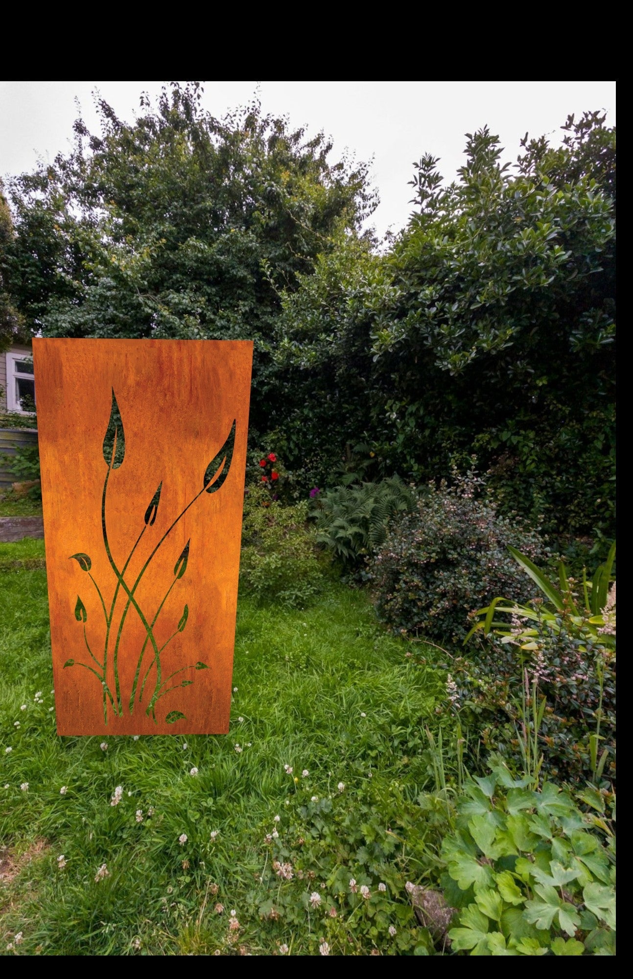 Outdoor Privacy Screens or Outdoor Metal Wall Art (46" Inch)