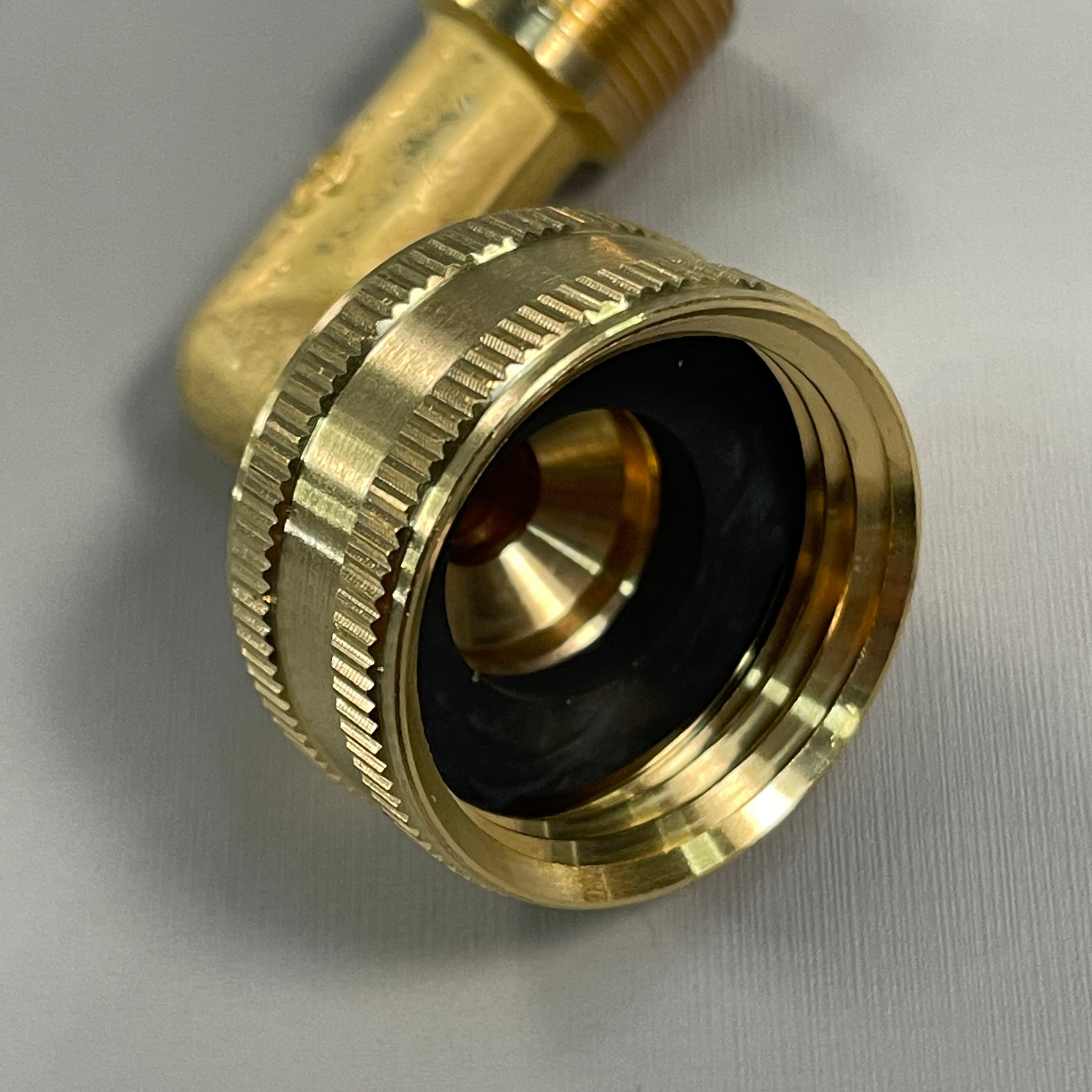 ELECTROLUX Smart Choice 3/4" Garden Hose Elbow Brass 5304493948 (New)