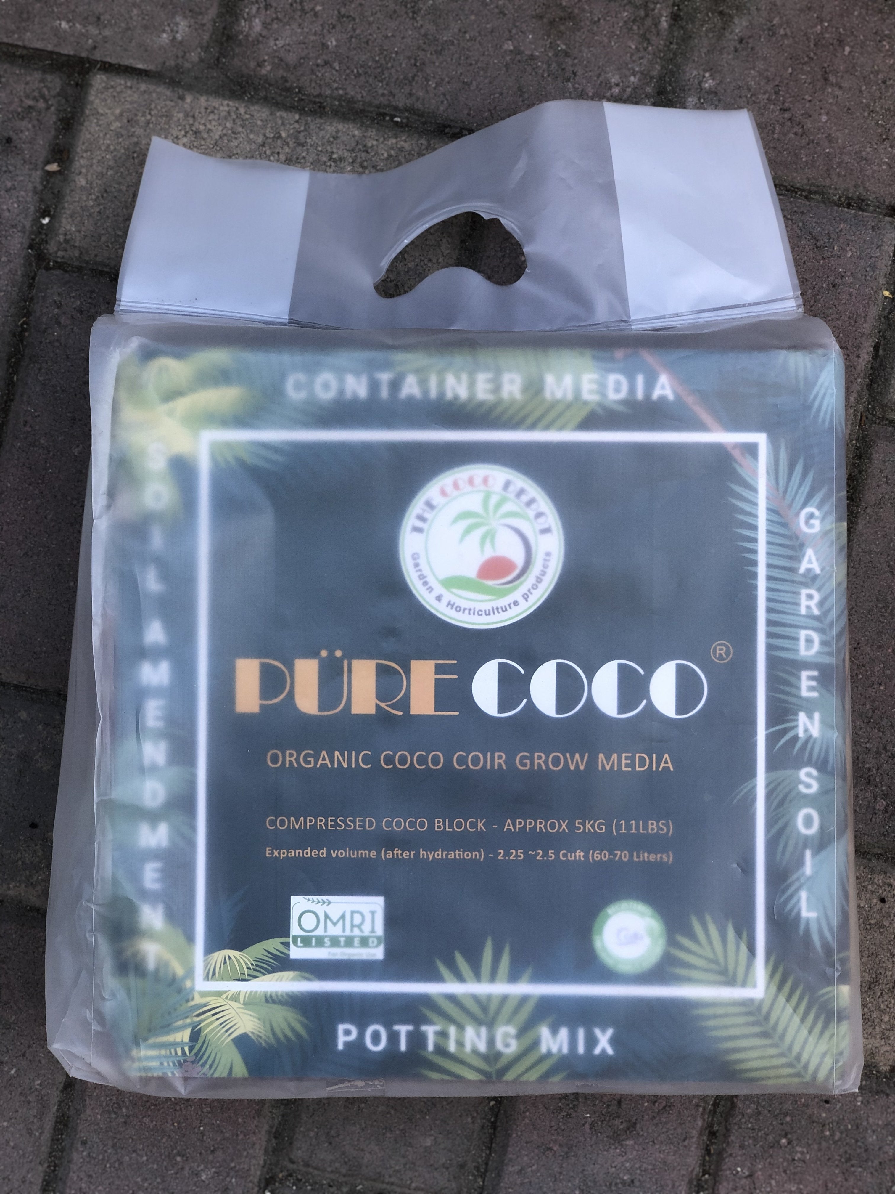 Pure Coco - 11Lbs Organic Coco Coir compressed block