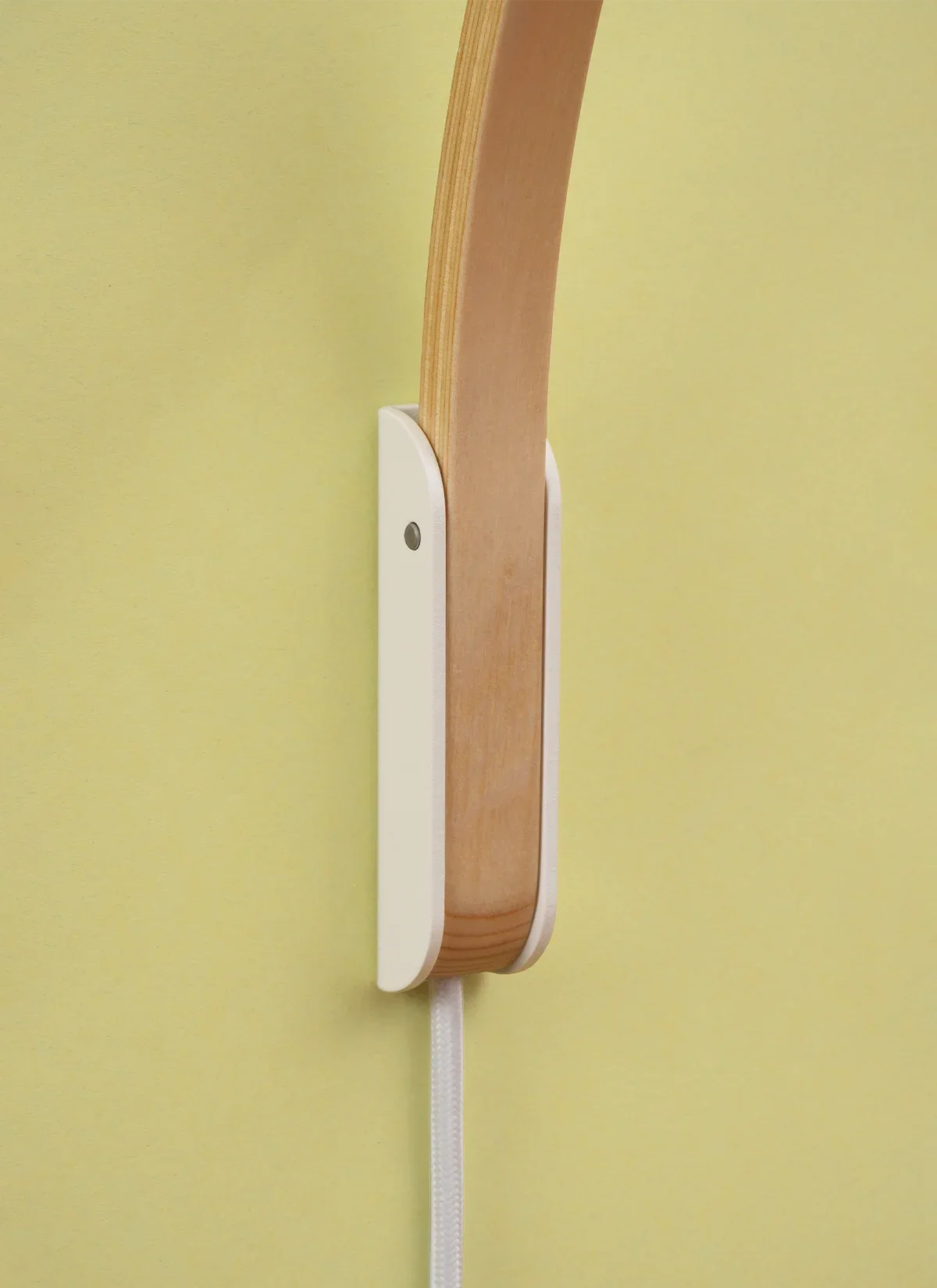 Luna™ Wooden Pendant Wall Mount