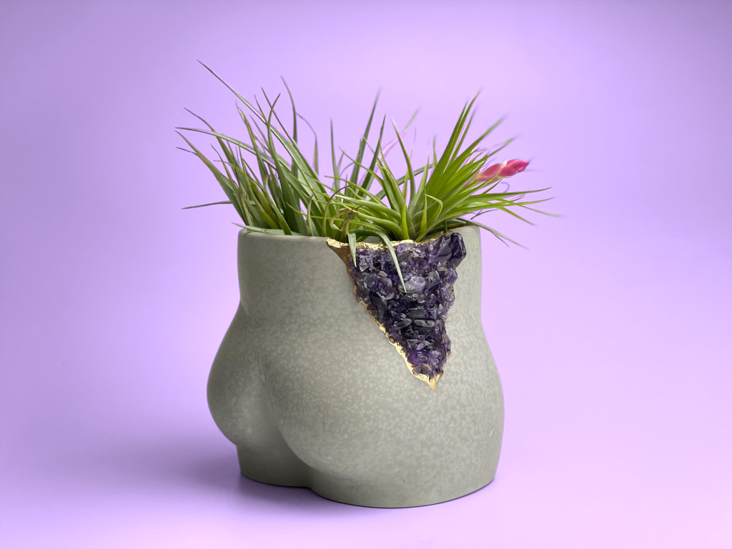 Amethyst Butt Planter