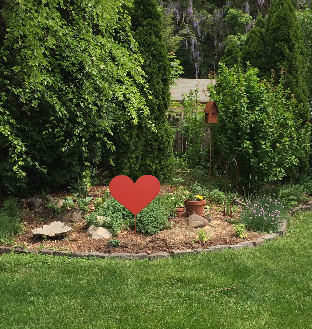 Heart Garden Stake or Metal Heart Wall Decor / Valentine's Day Outdoor Decorations