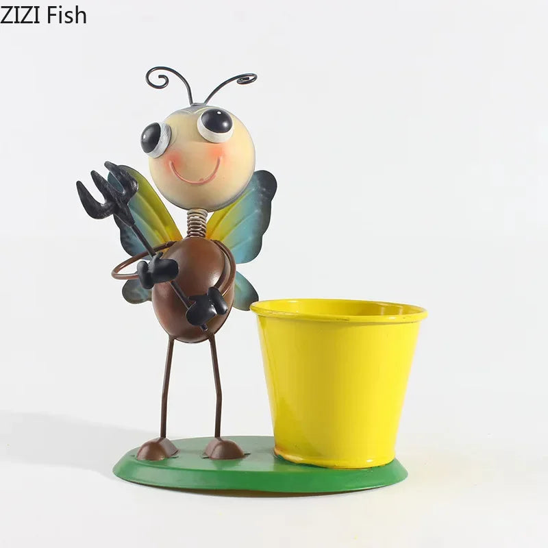 DecorBites™ Ants Gardener Vase: Creative Plant Pots for Aesthetic Room Decor