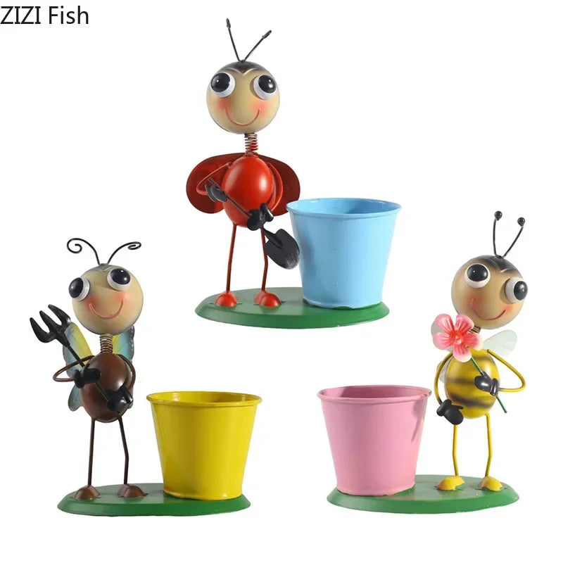 DecorBites™ Ants Gardener Vase: Creative Plant Pots for Aesthetic Room Decor