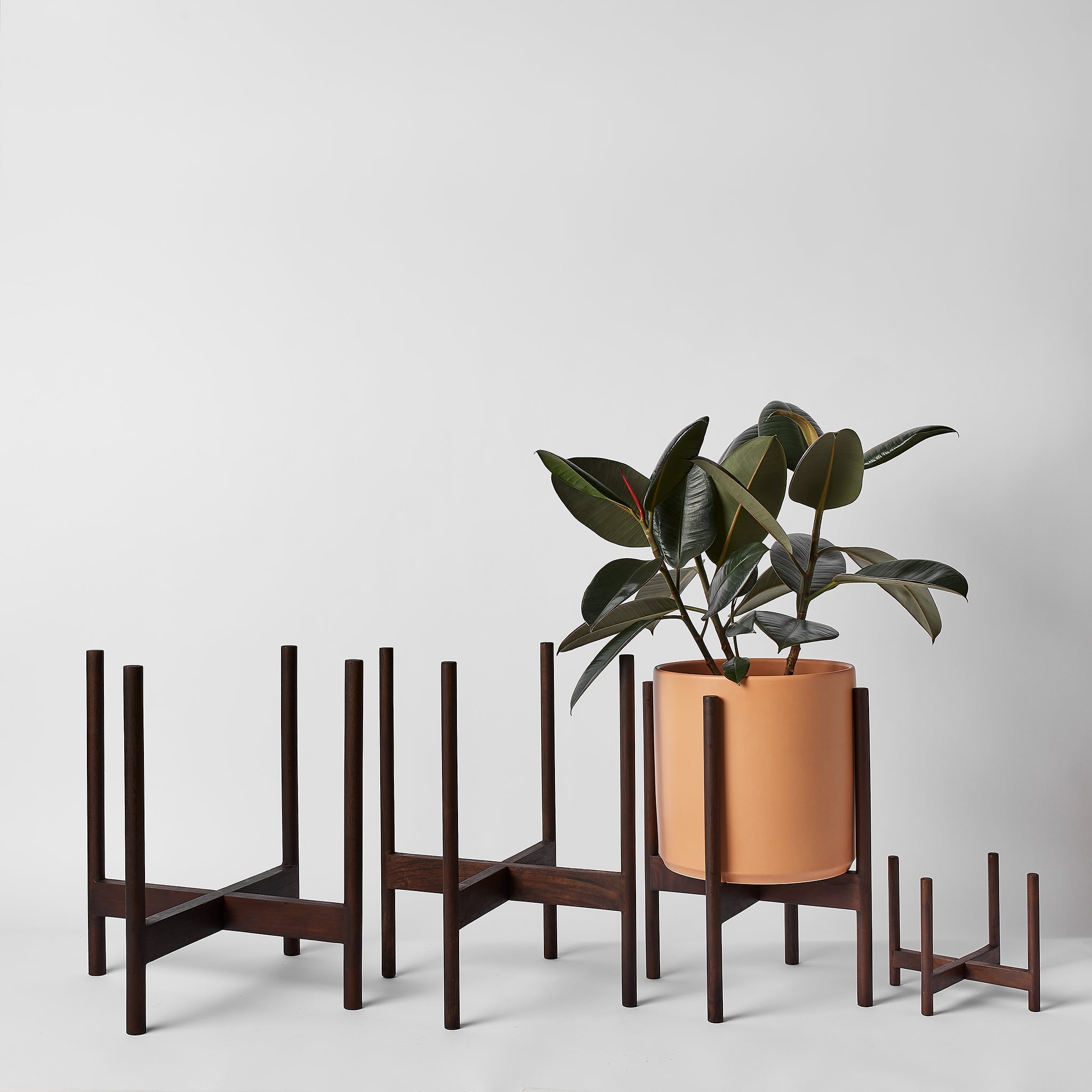 Rounded Hardwood Planter Stand