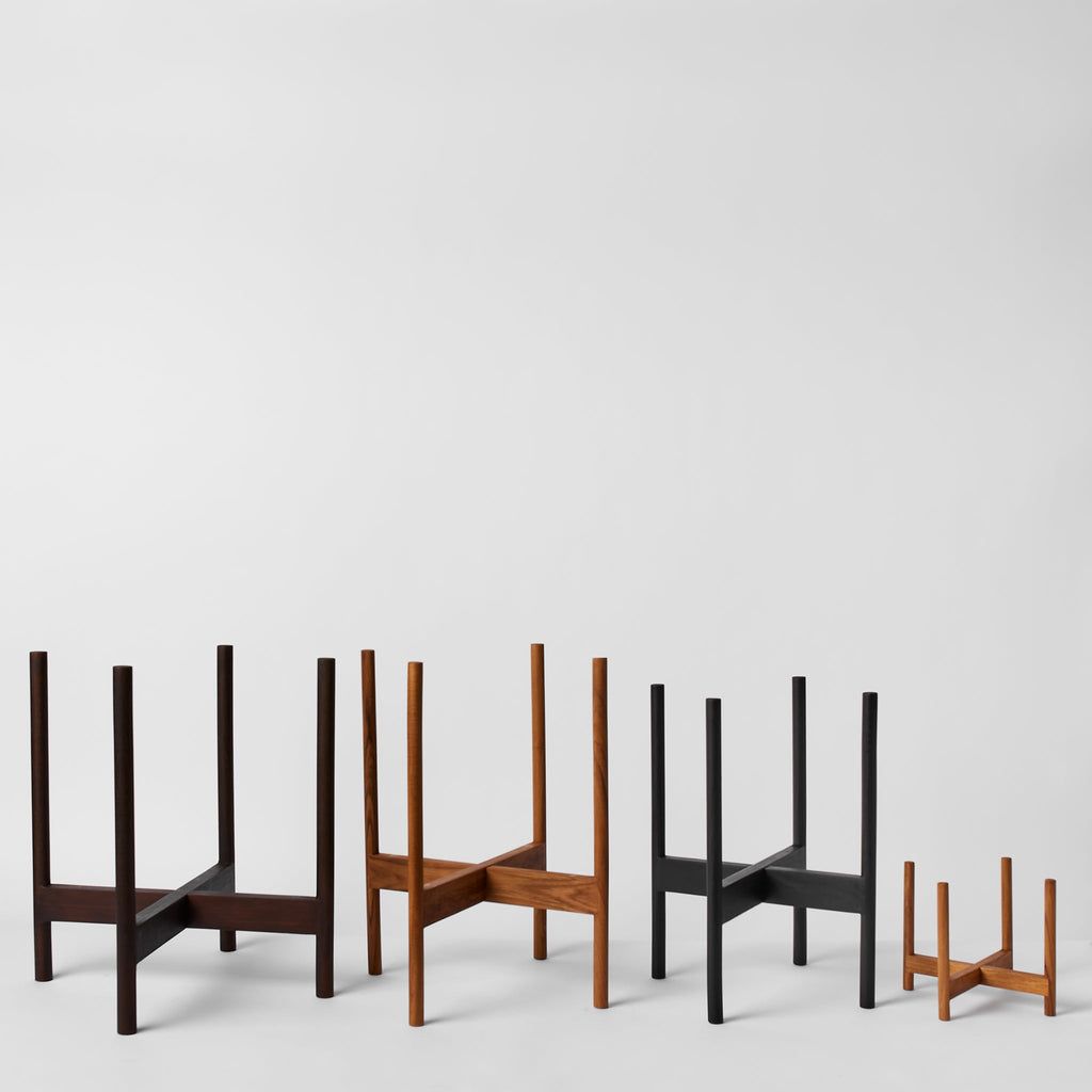 Rounded Hardwood Planter Stand