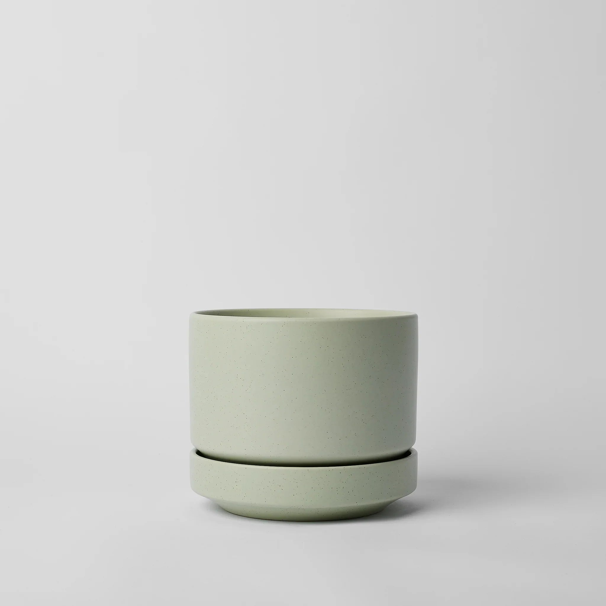 Round Two Planter