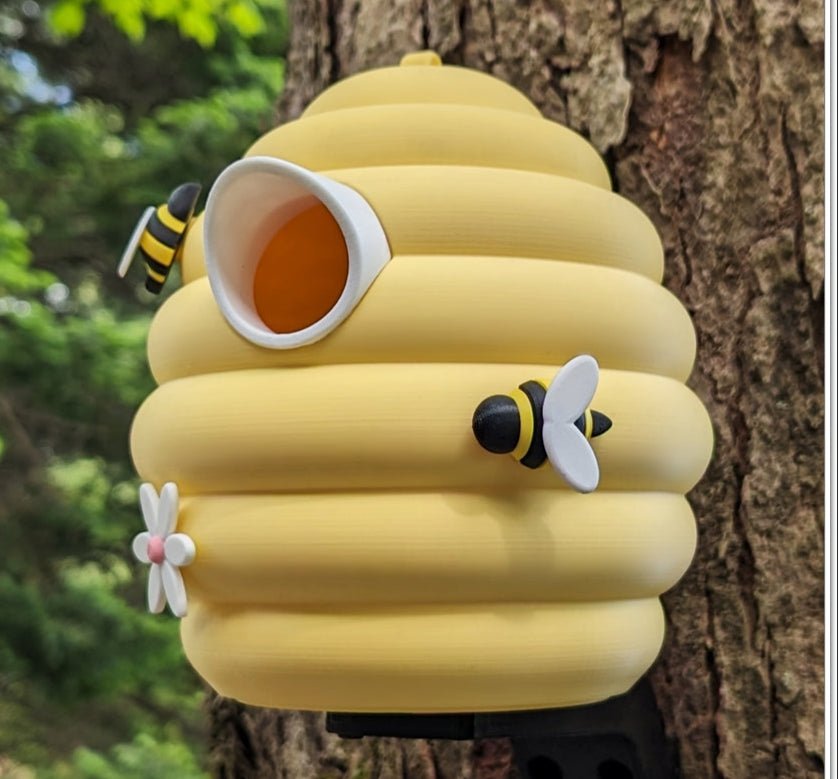 Beehive Bliss Birdhouse – Adorable Beehive Outdoor Birdhouse – Whimsical Garden Decor for Bird Lovers & Nature Fans – Fun Gag Gift for Backyard, Porch, or Garden – Weather-Resistant