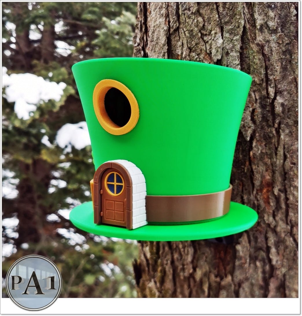 Charming Leprechaun Hat Birdhouse – St. Patrick’s Day Garden Accent