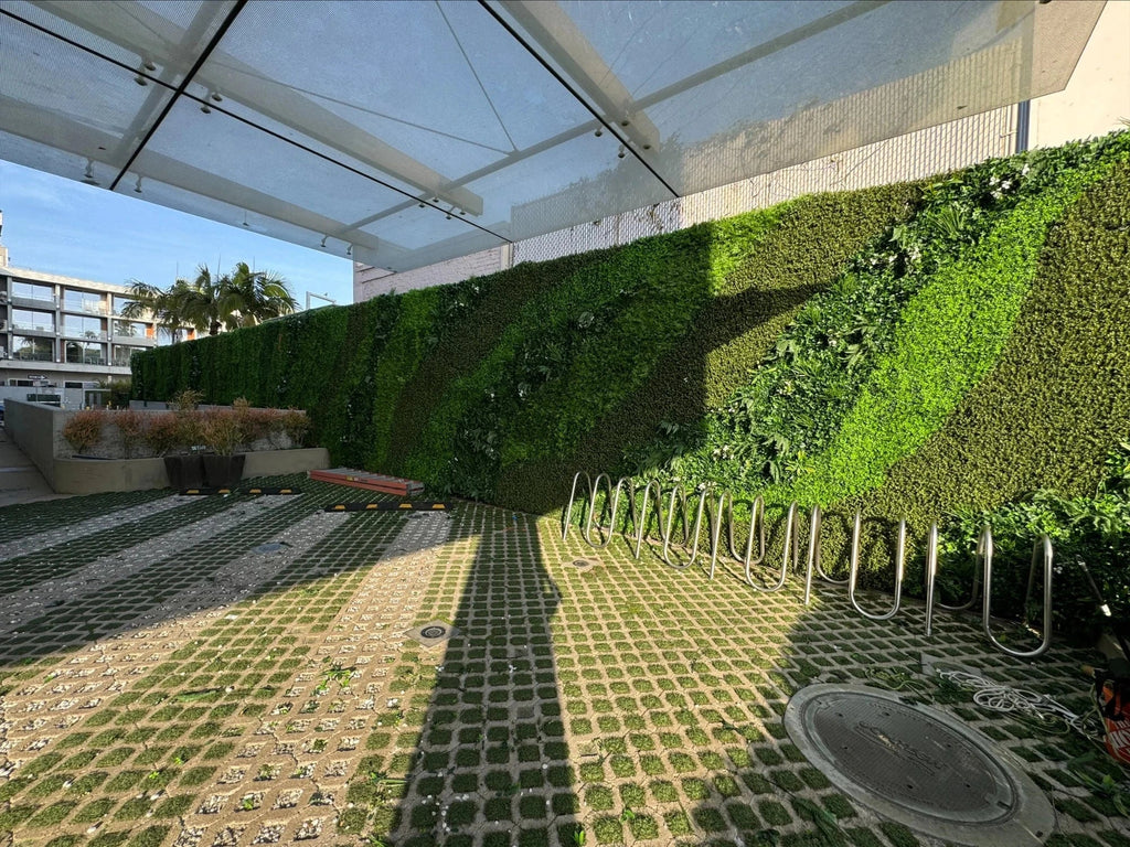 Sample Panel – Natural Boxwood Green Wall (Small Sample)