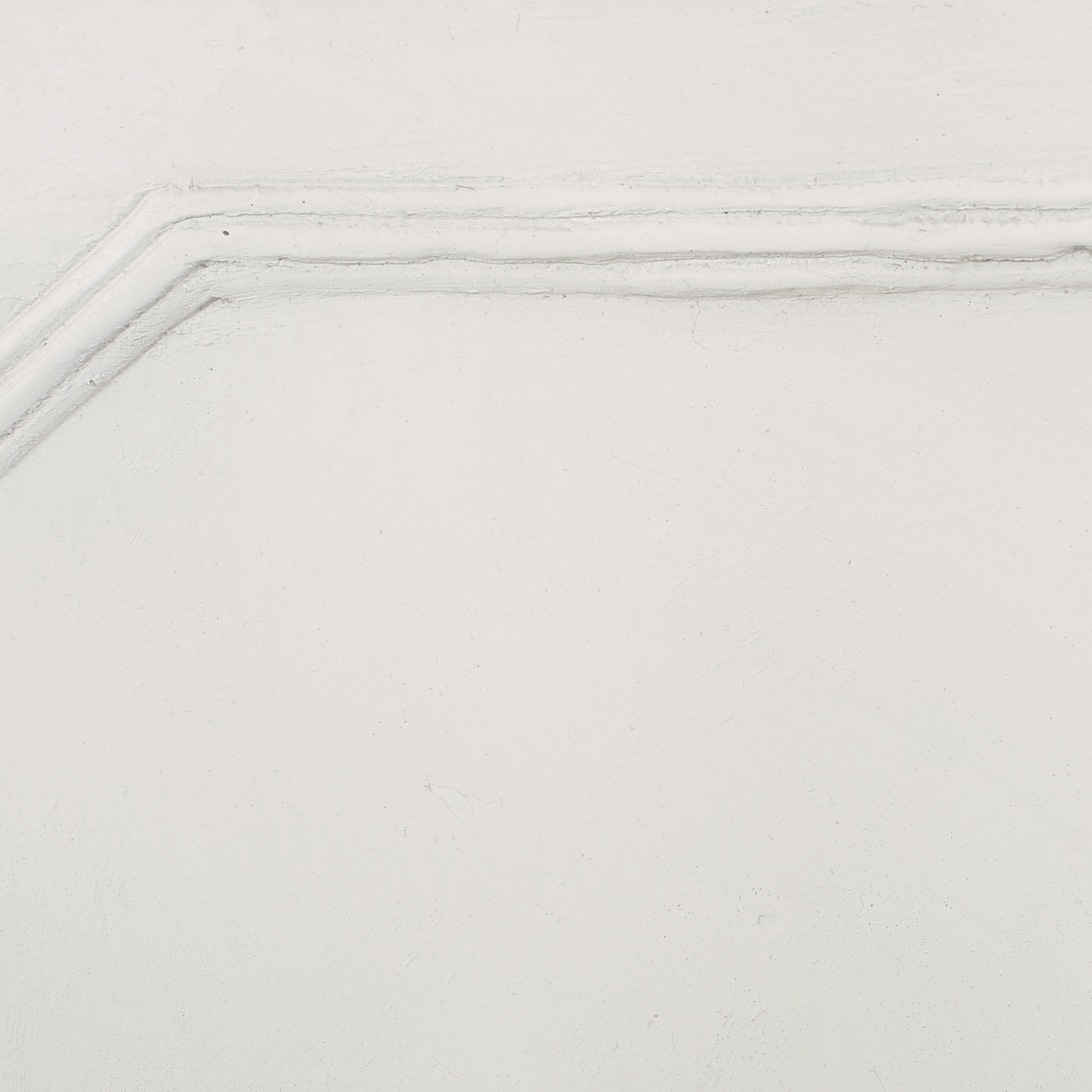 17.75 x 18.50 Antique White MGO Planter