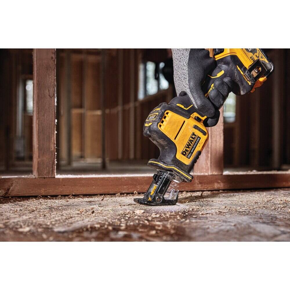 DEWALT DCS369B ATOMIC 20V MAX* Reciprocating Saw One-Handed Cordless (Tool Only)