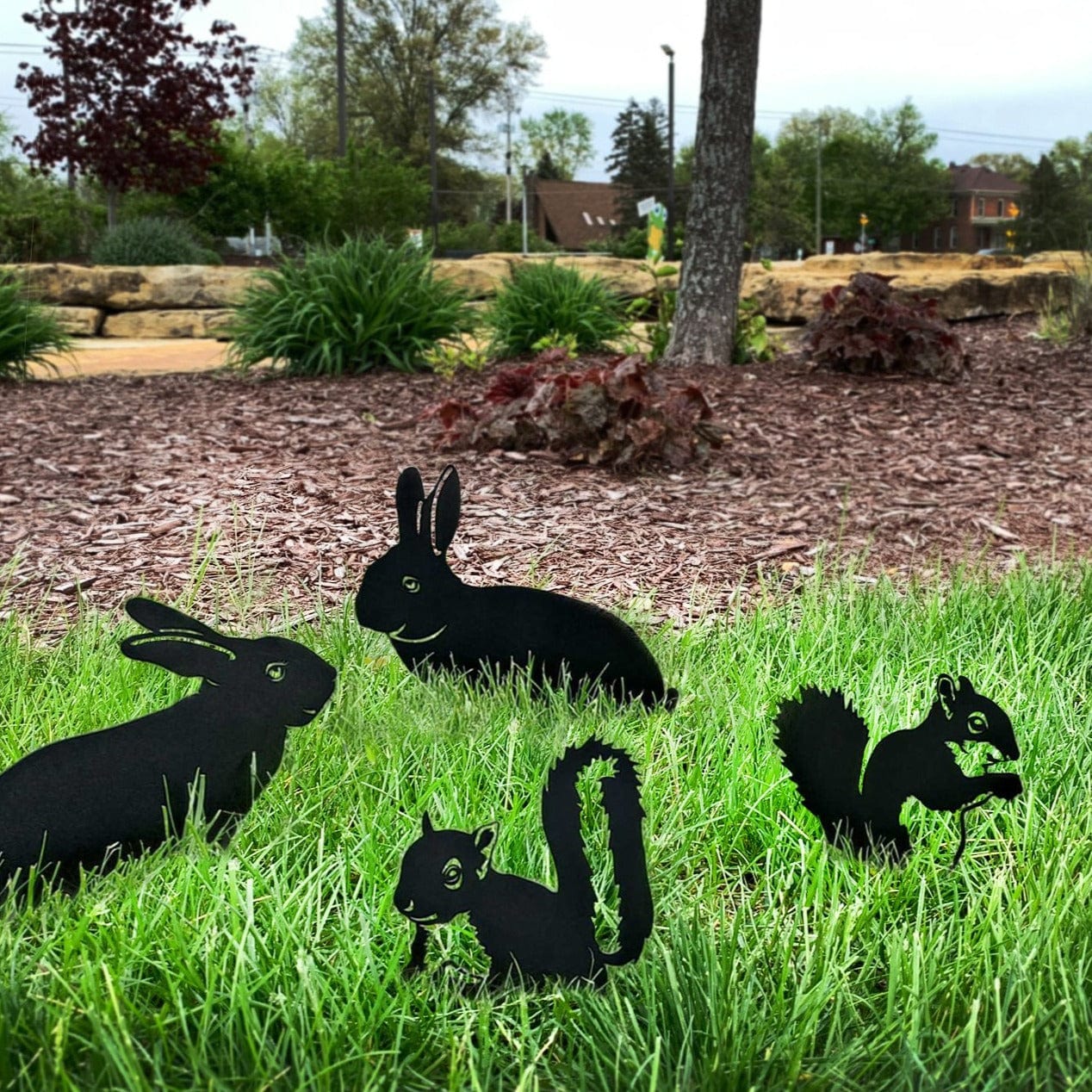 Garden Rabbit & Squirrel Set - 4 Metal Yard Signs