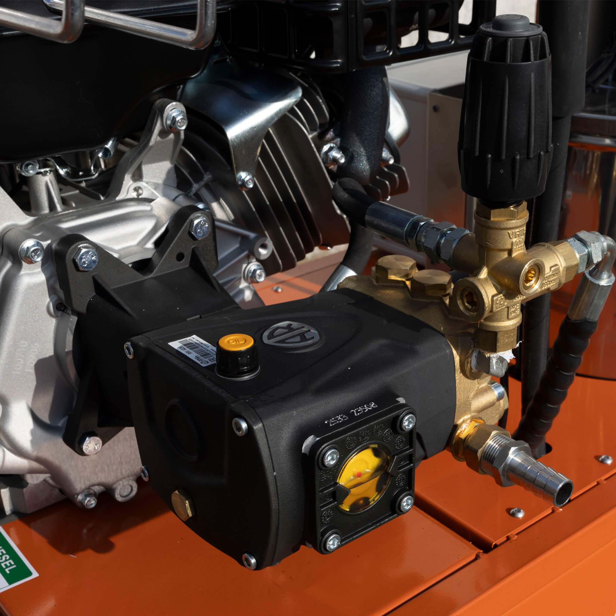 Heavy-Duty 4GPM 4000PSI Commercial Portable Hot Water Pressure Power Washer (SAK26013)