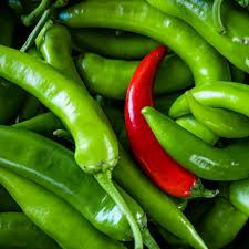Serrano Pepper Seeds | Heirloom, Non-GMO | 10,000-25,000 Scoville | 80 Days | USDA Zones 4-10 |