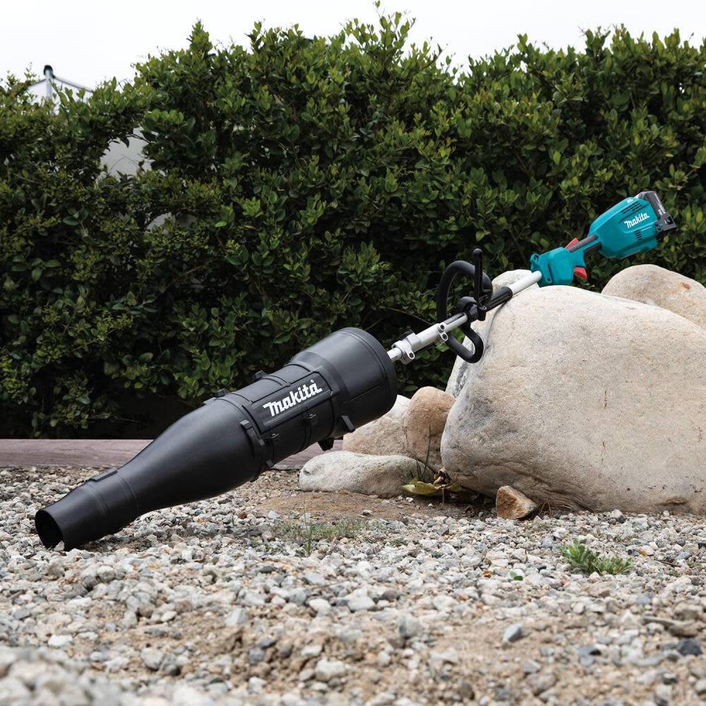 Makita XUX02SM1X3 18V LXT® Lithium-Ion Brushless Cordless Couple Shaft Power Head Kit w/ 13" String Trimmer & Blower Attachments, with one battery (4.0Ah)