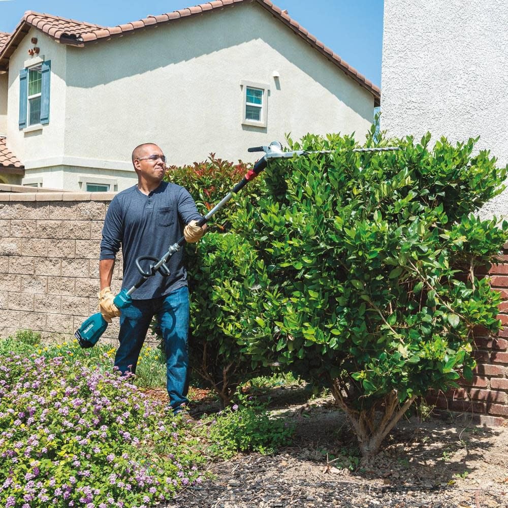 Makita XUX02SM1X2 18V LXT® Lithium-Ion Brushless Cordless Couple Shaft Power Head Kit w/ 13" String Trimmer & 20" Articulating Hedge Trimmer Attachments, with one battery (4.0Ah)