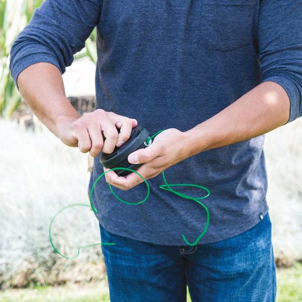 Makita XUX02SM1X1 18V LXT® Lithium-Ion Brushless Cordless Couple Shaft Power Head Kit With 13" String Trimmer Attachment, with one battery (4.0Ah)